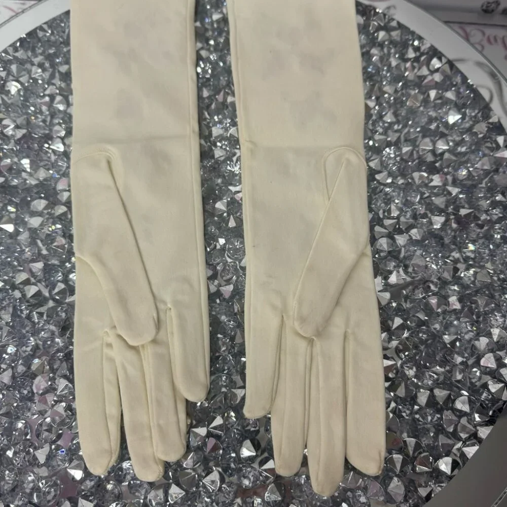 1950s cream mid-length gloves with embroidered flowers made in france rare vtg